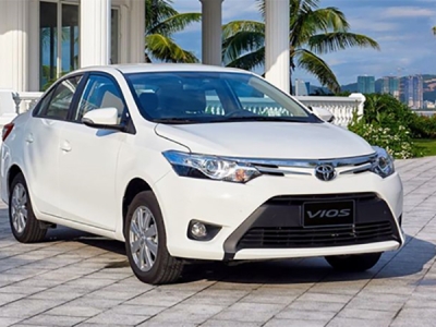 Xe 4 - 5 chỗ